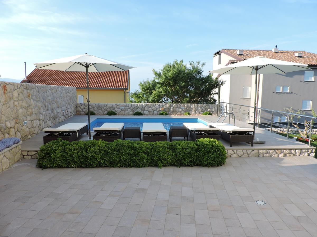 Apartments Villa Residenca Novi Vinodolski Exterior photo