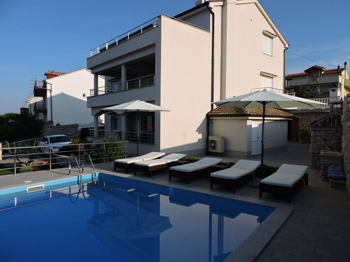 Apartments Villa Residenca Novi Vinodolski Exterior photo